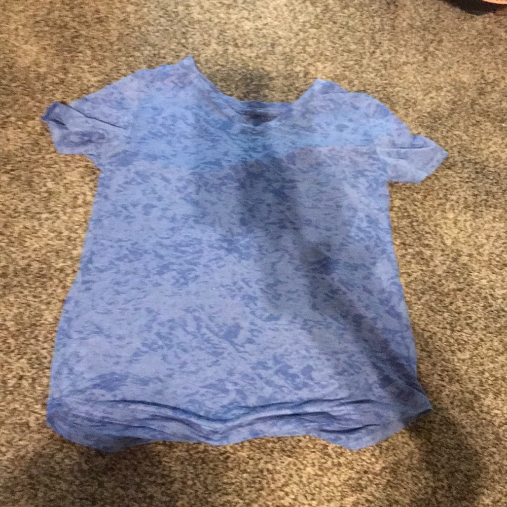 Work out athletic top.